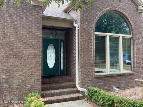 906 Diamond Ct, New Bern, NC, 28560-9772 | Card Image