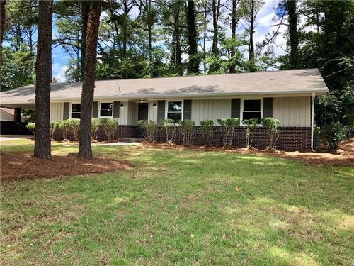 4142 Blackhawk Dr, Stone Mountain, GA, 30083-3146 | Card Image