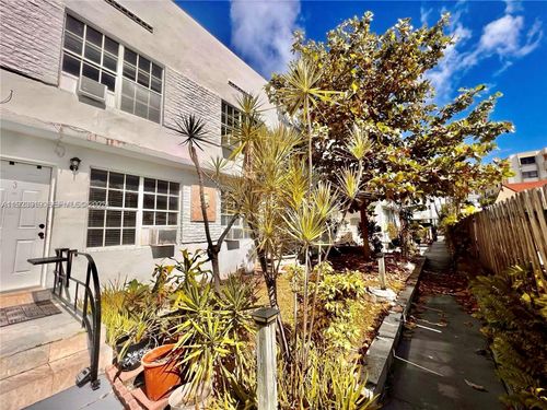 apt-7-6940 Bay Dr, Miami Beach, FL, 33141-5434 | Card Image