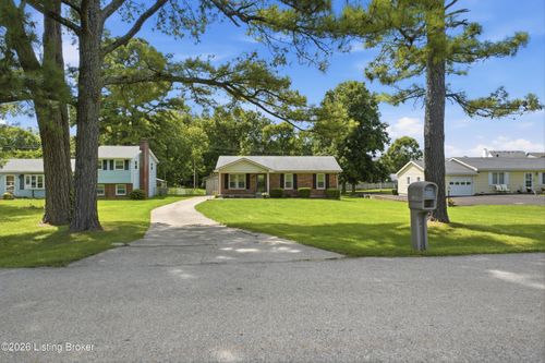 1388 Old Seven Mile Pike, Shelbyville, KY, 40065-8859 | Card Image