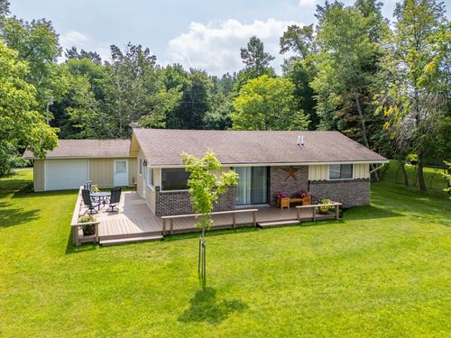 34531 E Trinity Point Rd Se, Mentor, MN, 56736-9531 | Card Image