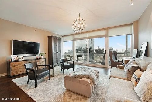 apt-1503-757 Orleans St, Chicago, IL, 60654-3523 | Card Image