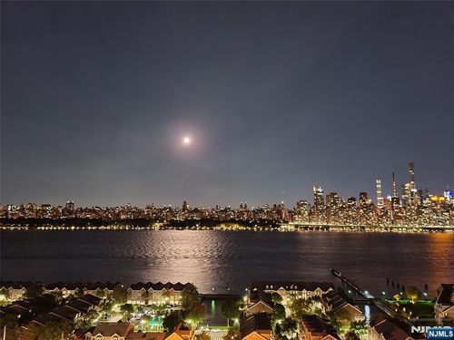 6600 Kennedy Blvd, West New York, NJ, 07093-4232 | Card Image