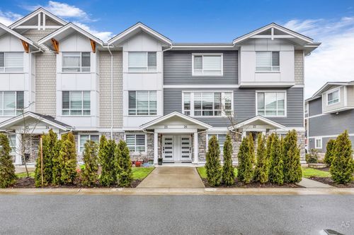 26 - 19753 55 A Avenue, Townhouse with 3 bedrooms, 3 bathrooms and null parking in Langley BC | Card Image