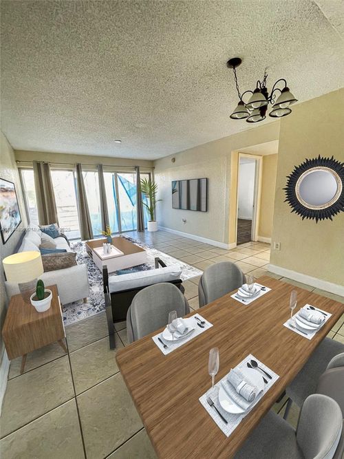 apt-304-4215 N University Dr, Sunrise, FL, 33351-6233 | Card Image