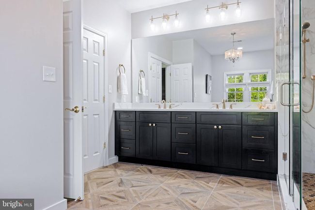 43021 Falls Overlook Ct, House other with 5 bedrooms, 6 bathrooms and null parking in LEESBURG VA | Image 37