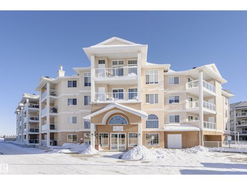 7801 Golf Course Rd, Stony Plain, AB, T7Z0C7 | Card Image