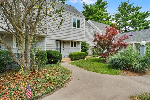 2046-2046 Blackthorn Dr, Champaign, IL, 61821-6383 | Card Image
