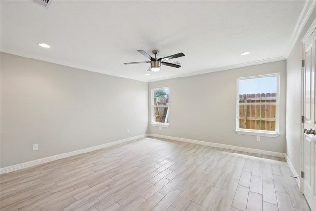 2505 Avenue F, House other with 5 bedrooms, 3 bathrooms and null parking in Nederland TX | Image 21