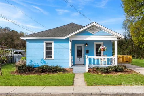 249 8th Ave, Cramerton, NC, 28032-1239 | Card Image