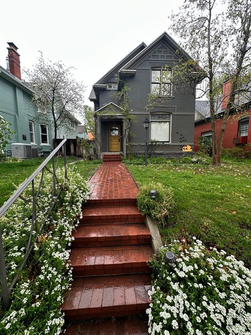 76 S St, Salt Lake City, UT, 84103-4136 | Card Image
