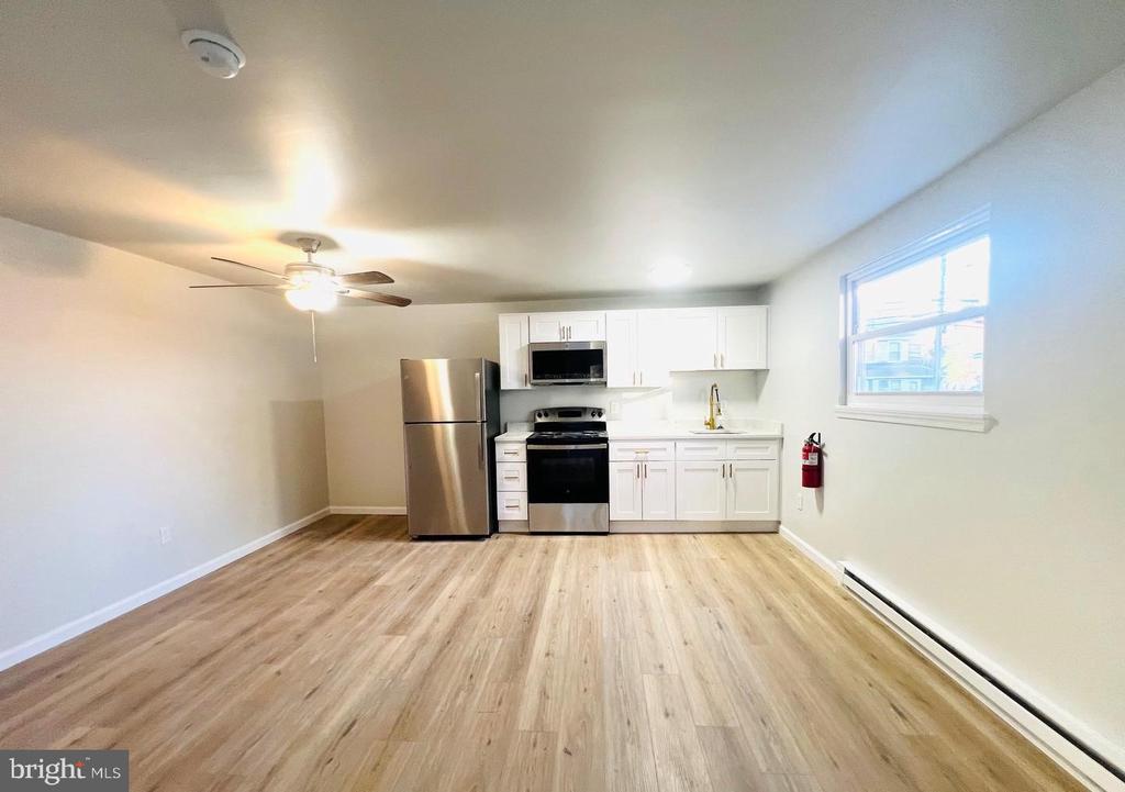 Residential Lease in WILLIAMSTOWN 4