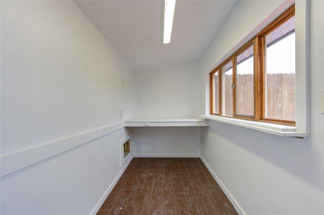 Storage in the Back | Image 18