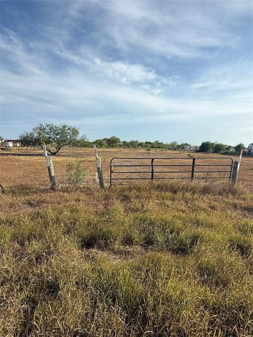 00 County Road 24, Robstown, TX, 78380 | Card Image