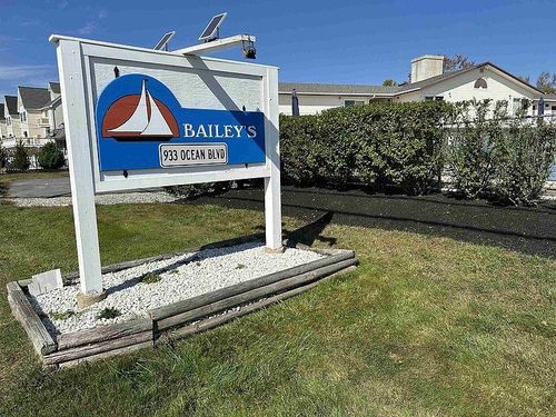 7-933 Ocean Blvd, Hampton, NH, 03842-1484 | Card Image