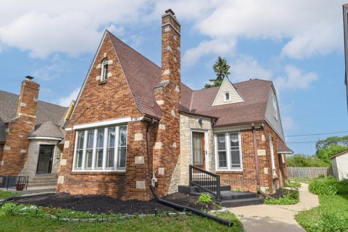 4306 N 21st St, Milwaukee, WI, 53209-6714 | Card Image