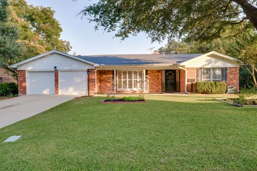 6305 Whitman Ave, Fort Worth, TX, 76133-3420 | Card Image