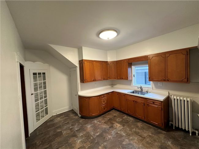 809 Arthur Ave, House other with 3 bedrooms, 1 bathrooms and 2 parking in Scottdale PA | Image 12