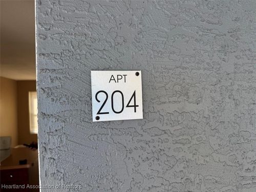 unit-204-249 S Commerce Ave, Sebring, FL, 33870-3619 | Card Image