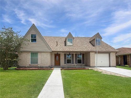 2733 W Friendship Dr, Harvey, LA, 70058-1306 | Card Image