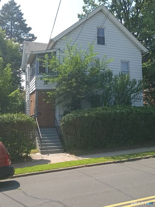 190 Curtis St, New Britain, CT, 06053-4012 | Card Image