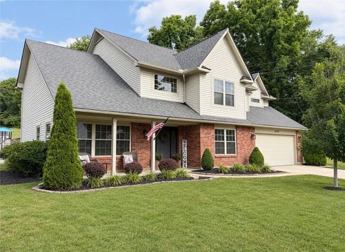 2435 Dutch Mill Dr, Fairborn, OH, 45324-2664 | Card Image