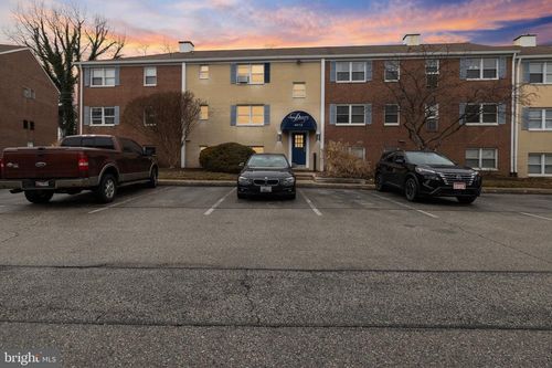 f-4412 Falls Bridge Dr, BALTIMORE, MD, 21211-1381 | Card Image