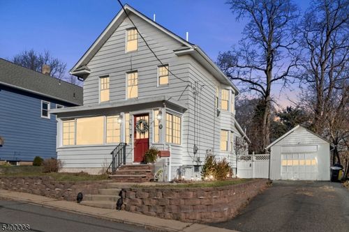 22 Mott Pl, Rockaway Boro, NJ, 07866-3022 | Card Image