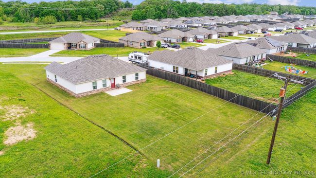 14995 S 276 Th East Ave, House other with 4 bedrooms, 2 bathrooms and null parking in Coweta OK | Image 27