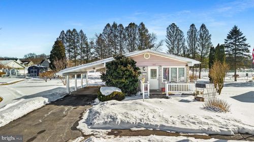 107 Stonecrest Dr, Moosic, PA, 18507-1159 | Card Image