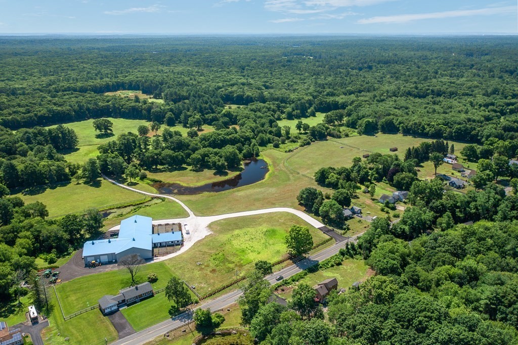 23 Bay State Rd, For Sale in Rehoboth Zoocasa