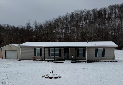 6429 N State Route 669 Nw, Mcconnelsville, OH, 43756-9689 | Card Image