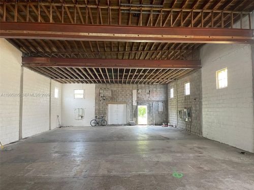 5930 Ne 2nd Ave, Miami, FL, 33137-2010 | Card Image