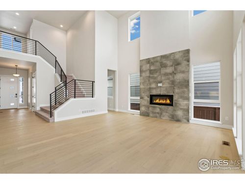 1725 Lucent Ct, Windsor, CO, 80550 | Card Image