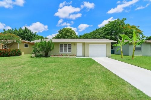 5618 Nw 49th Ave, Tamarac, FL, 33319-2808 | Card Image