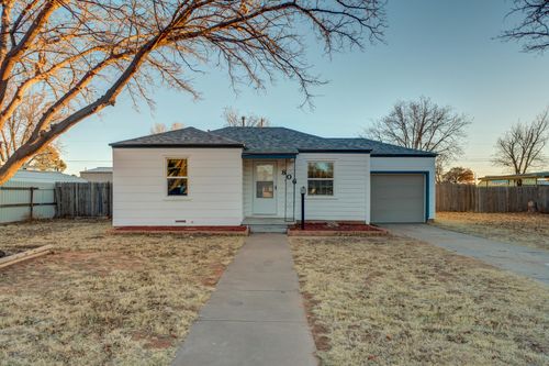 806 E Lons St, Brownfield, TX, 79316-5630 | Card Image