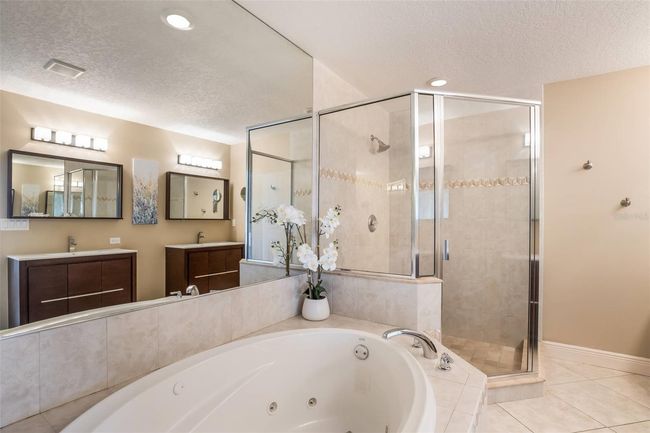 318 64 Th St, House other with 3 bedrooms, 2 bathrooms and null parking in Holmes Beach FL | Image 20