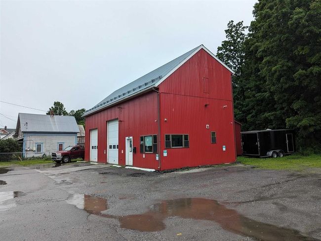 70 High St, House other with 0 bedrooms, 1 bathrooms and null parking in Plainfield VT | Image 5