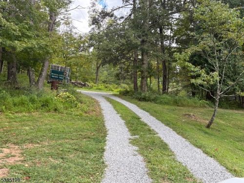 2 Old Chester Rd, Far Hills, NJ, 07931 | Card Image