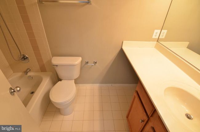 1702 - 1702 Ascot Way, Condo with 2 bedrooms, 2 bathrooms and null parking in RESTON VA | Image 42