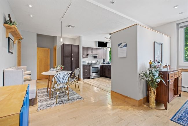 APT-6 - 10 Ingalls Ct, Condo with 2 bedrooms, 1 bathrooms and 2 parking in Melrose MA | Image 12