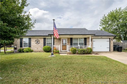 3901 Cobblestone Drive, Jeffersonville, IN, 47130 | Card Image