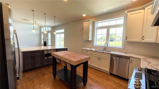 13 - 3921 Mountain View Ave, House other with 4 bedrooms, 3 bathrooms and null parking in Palmer Twp PA | Image 16