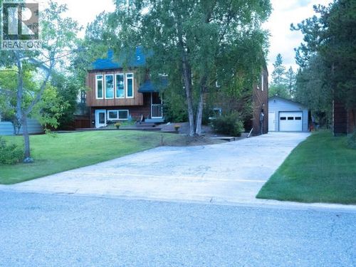 41 Tamarack Dr, Whitehorse, YT, Y1A4W3 | Card Image