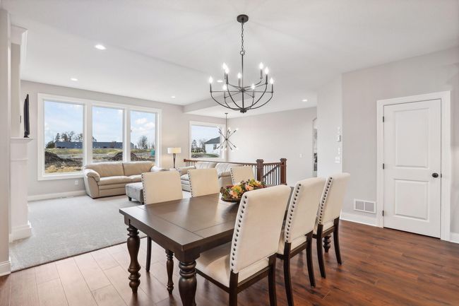 Spacious Informal Dining area. | Image 4