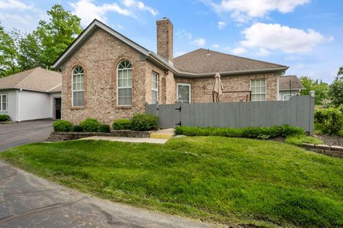 1272 Villa Oaks Ct, Gahanna, OH, 43230-6795 | Card Image