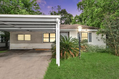 15709 Woodforest Blvd, Channelview, TX, 77530-3456 | Card Image
