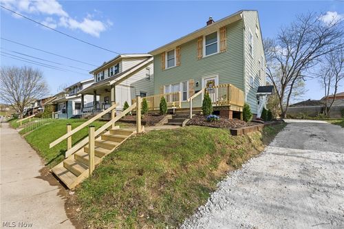 1330 15th Street Nw, Canton, OH, 44703 | Card Image