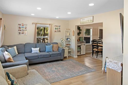 34720 W Maple St, Memphis, MI, 48041 | Card Image