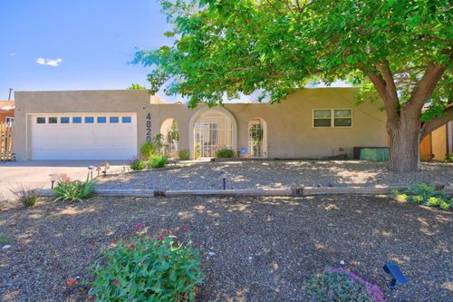 4820 Yucatan Dr Ne, Albuquerque, NM, 87111-2810 | Card Image
